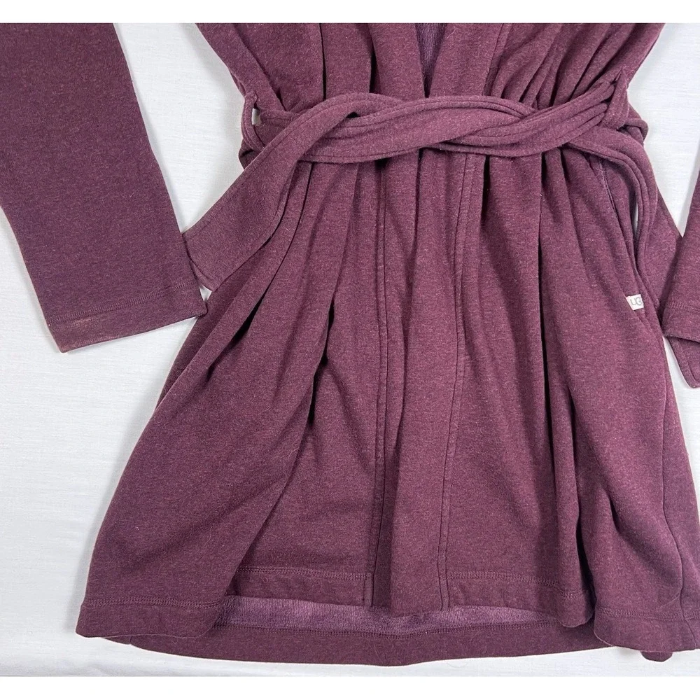 UGG Plush Fleece Belted Robe Bathrobe Womens Medium Burgundy Lounge Cozy Shawl - Picture 4 of 16